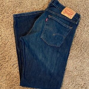 Levi's Dark wash relaxed Jeans